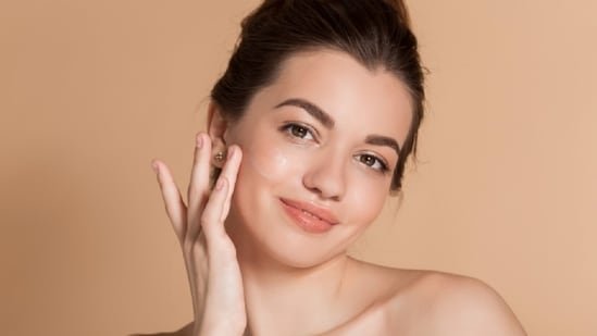 I tried these face serums under ₹1,000, and they outperformed products twice the price