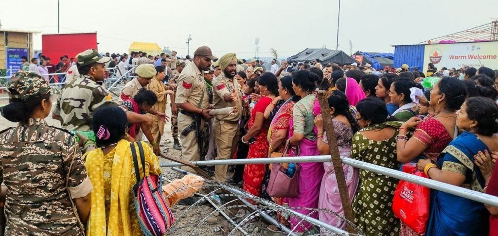 3.5 lakh devotees have darshan in first 15 days
