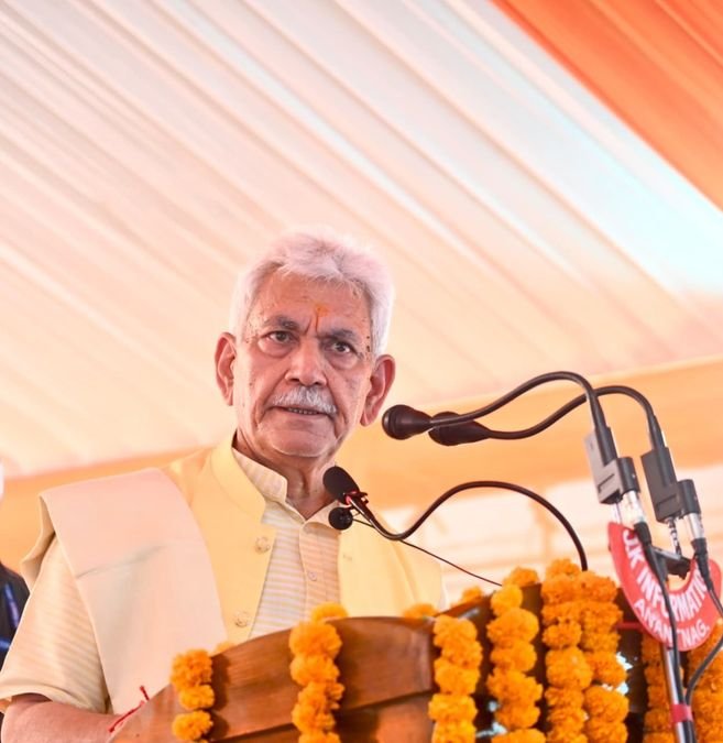 Rishi-Sufi tradition legacy of every J&K citizen: LG