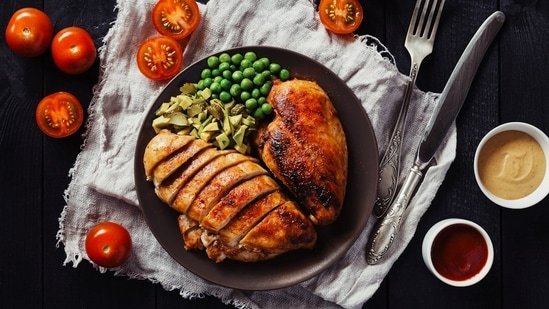 Fitness coach Devin Physique shares 6 high-protein, low-calorie foods that can help you hit daily calorie deficit goals