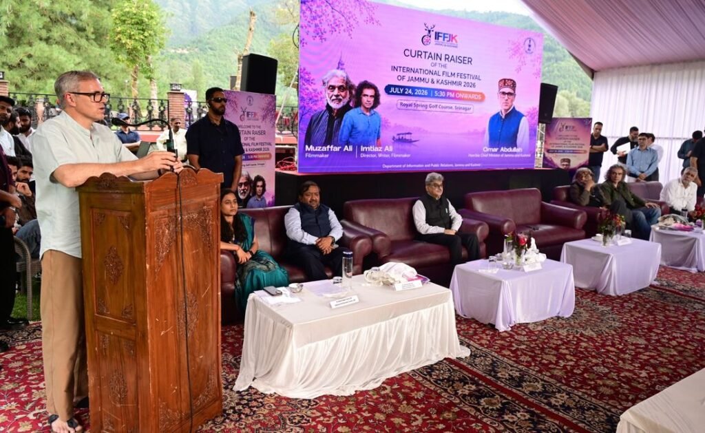 Want to strengthen Kashmir’s bond with Bollywood: CM Omar
