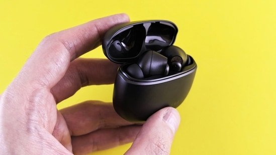 Bought earbuds before and regretted it? These Flipkart picks help you get it right the first time
(HT Tech)