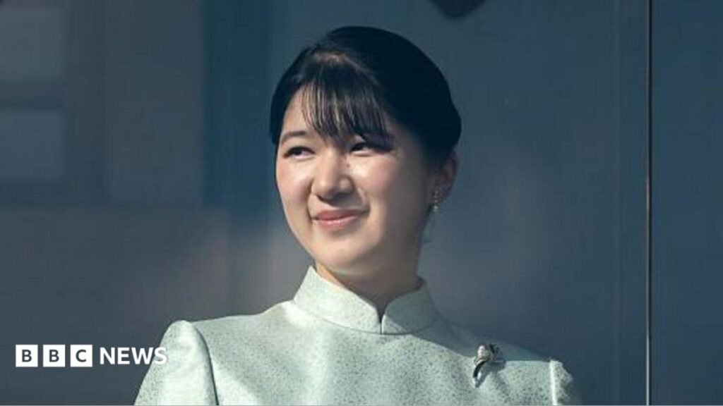 Japan relaxes royal succession rules – but ban on female emperors remains
