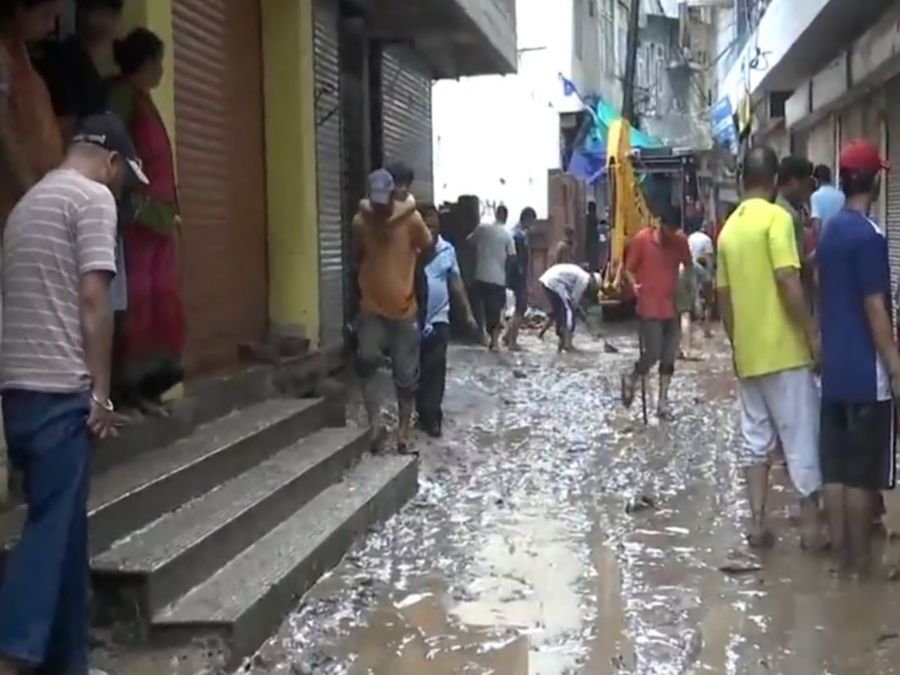 Flash floods leave trail of destruction across Rajouri’s low-lying areas