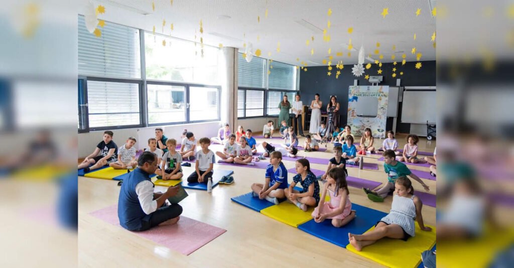 Indian envoy to Austria reads Panchatantra stories to school children in Vienna, ETEducation