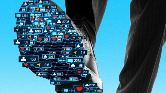 AI Knows What You Did Online. Now Your Employer Does, Too
(HT Tech)