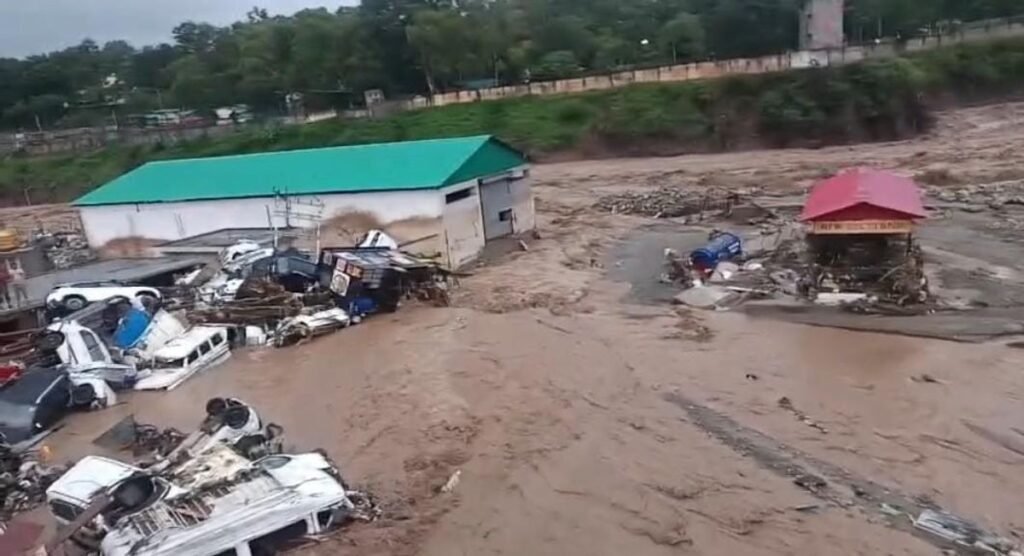 Heavy Rain Triggers Flash Floods in Rajouri; CM Omar Assures Relief