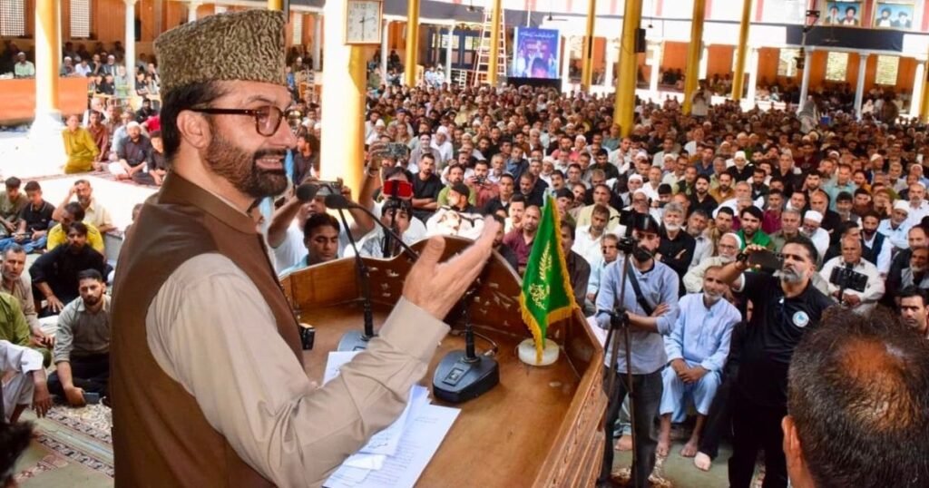 Mirwaiz Pays Tributes to Ayatollah Khamenei , Calls Muslim Unity the Greatest Tribute to Him