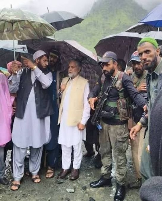 MP Mian Altaf escapes unhurt after landslide hits vehicle on Jammu-Poonch highway