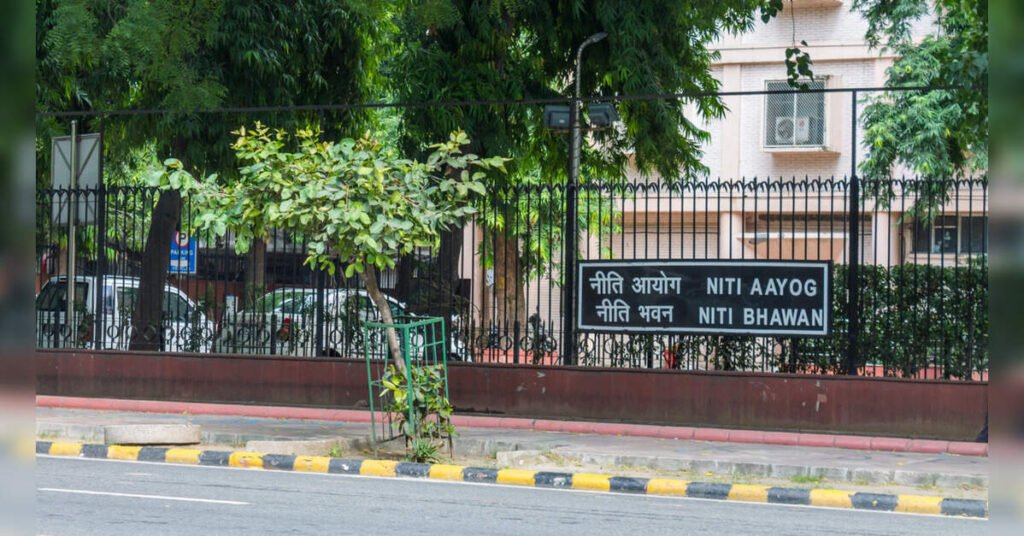 NITI Aayog Proposes Global Strategy for Ayurveda Expansion, ETHealthworld