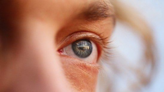 Eye surgeon explains how diabetes and hypertension can speed up cataract formation