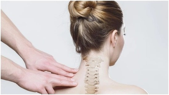 Are your sitting habits hurting your spine? Orthopaedic surgeon reveals all about the posture improvement tools