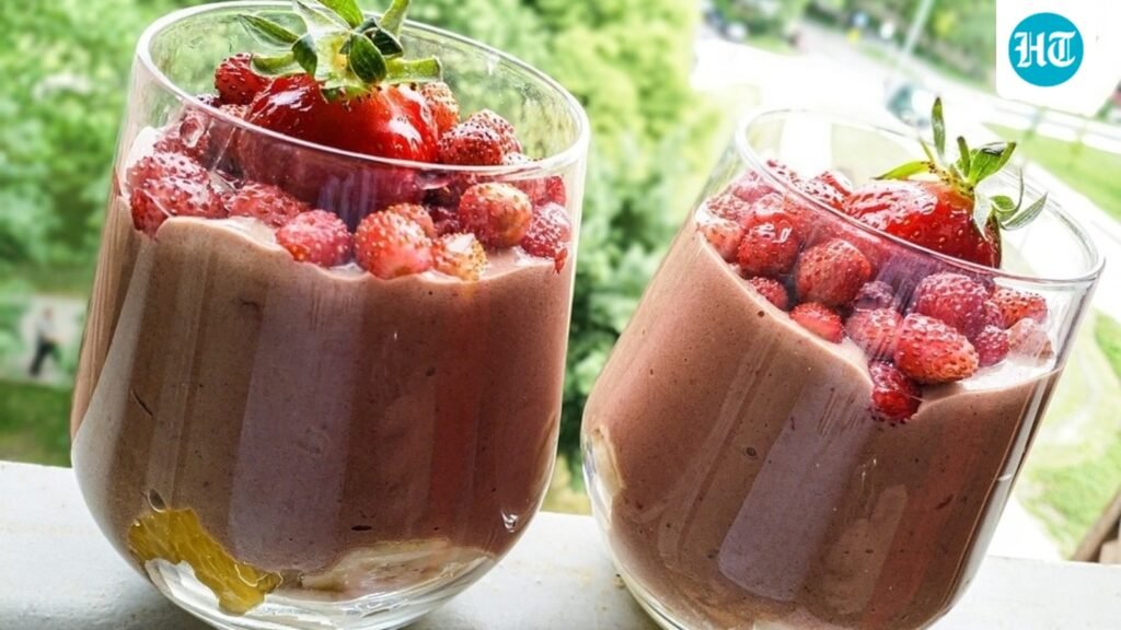 Want to shrink your waistline? Try these 3 nutritionist-approved protein smoothie recipes that melt fat fast