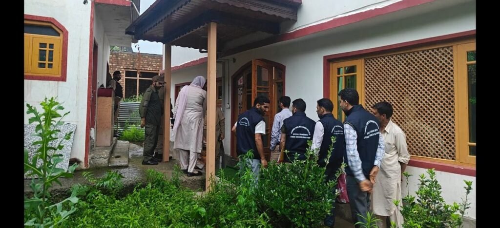 Special Crime Wing Kashmir busts extortion racket, conducts searches in Srinagar, Ganderbal