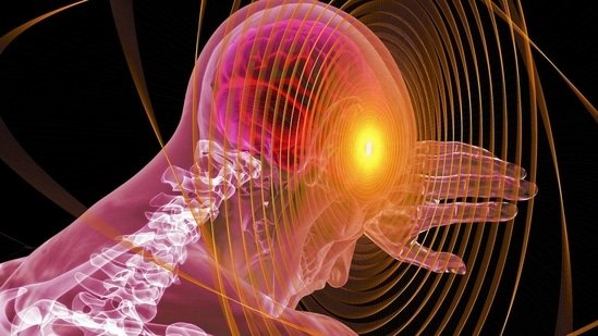 How to know if you’re having a stoke? Physician Dr Kunal Sood shares the easiest way to recognise the warning signs