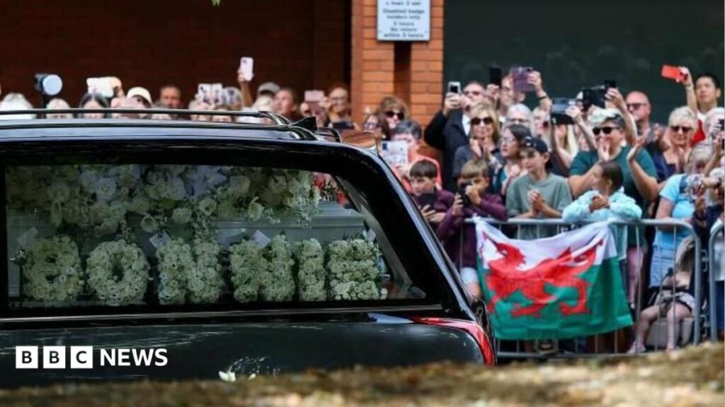 Bonnie Tyler’s Swansea funeral sees tributes to Welsh singer