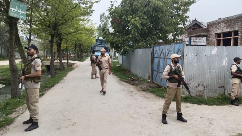 Searches at 26 Locations in Sopore Over Alleged JeI Links