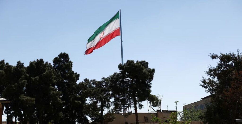 Iran prepares for bigger fight with US and Israel, eyes Kuwait ground raid