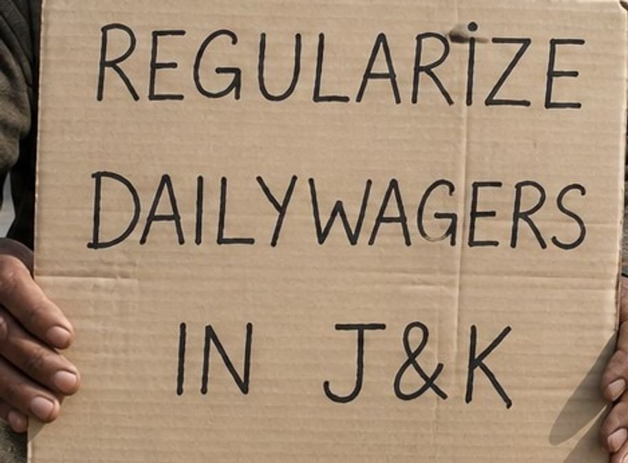 EJAC seeks regularization of dailywagers in J&K