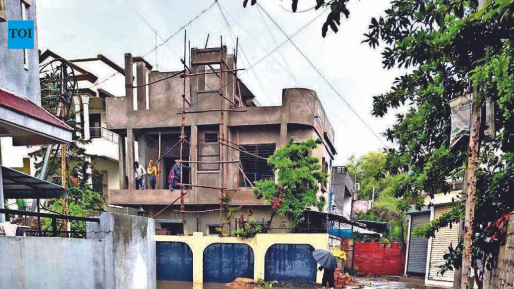 Low-Lying Areas, Choked Drains Emerge As Biggest Flood Triggers In NMC Survey | Nagpur News