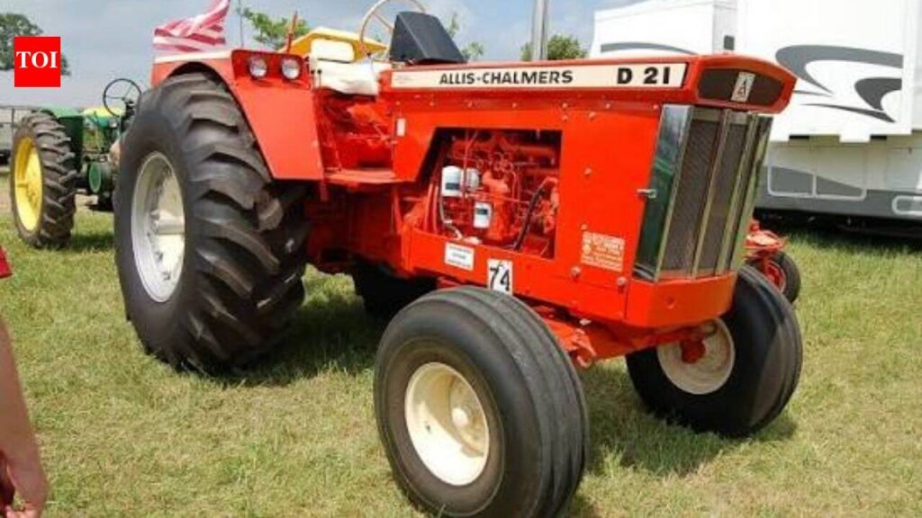 His grandfather paid $2,200 for an Allis-Chalmers tractor in 1953; 62 years later, Kevin Klahn bought it back and restored it