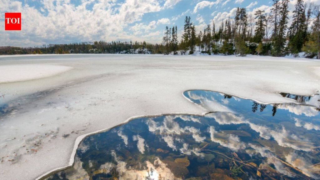 Researchers tracked 724 Northern Hemisphere lakes from 2000 to 2022; above critical winter temperatures, ice-loss sensitivity rose up to 22-fold and could shorten seasons by 40 days