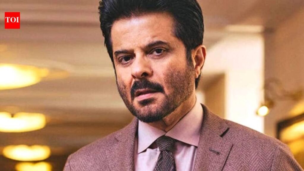 Satish Kaushik: ‘I miss my friend’: Anil Kapoor remembers late dear friend Satish Kaushik on friendship day | Hindi Movie News