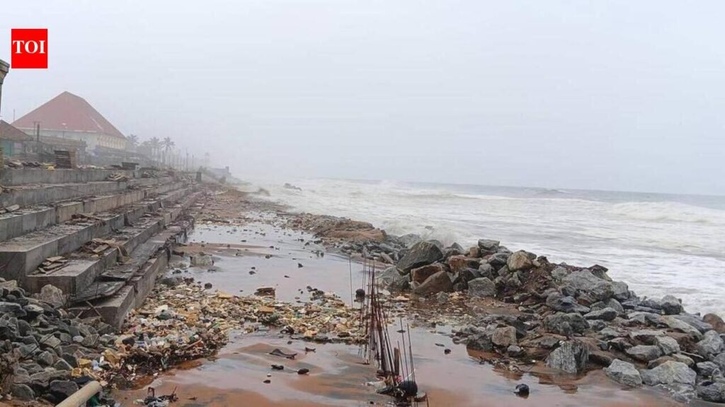 Sea erosion damages Rs 14 cr Shanghumugham Beach gallery project, sparks safety concerns | Thiruvananthapuram News
