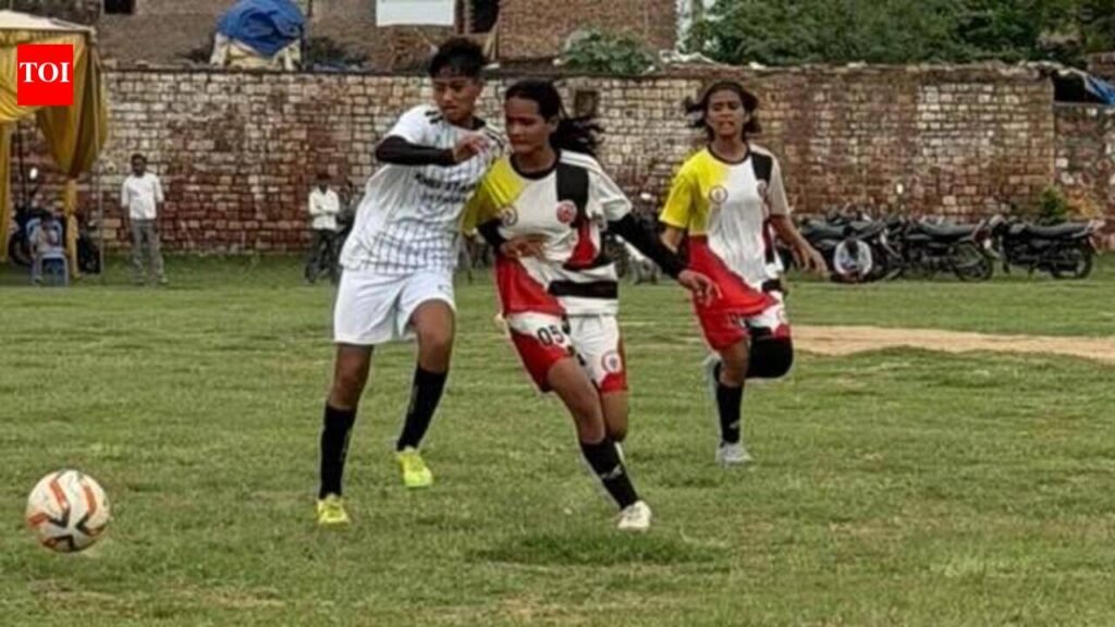 Udaipur to face hosts Dholpur in the final of Rajasthan state-level junior girls football tournament | Jaipur News