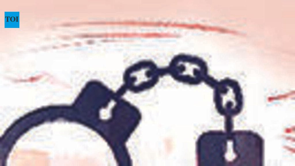 VIB arrests two for accepting Rs 1.26 lakh bribe in Banka | Patna News