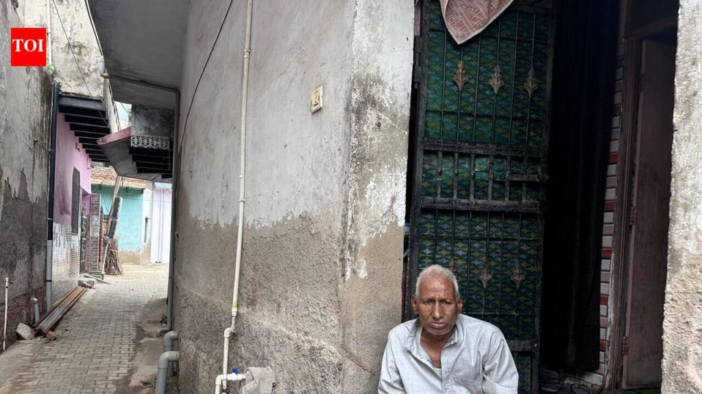 3 years on, homeguard’s family struggles to rebuild | Gurgaon News