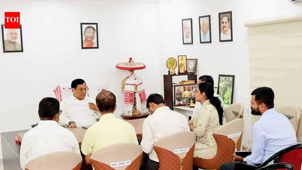 Sonowal calls for faster rollout of parking project to ease traffic congestion | Guwahati News