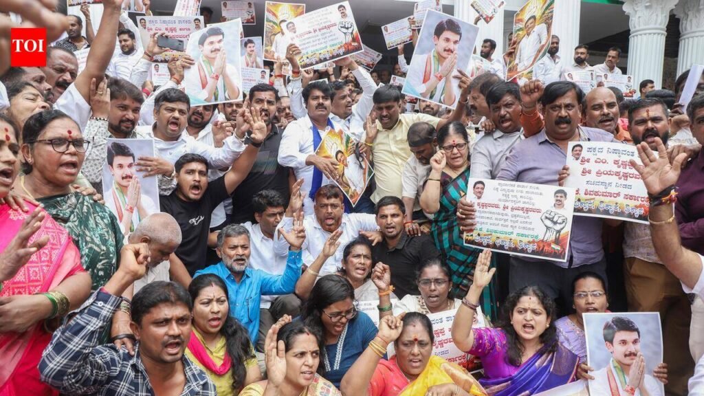 Jayachandra refuses protem post, adds to Congress woes | Bengaluru News