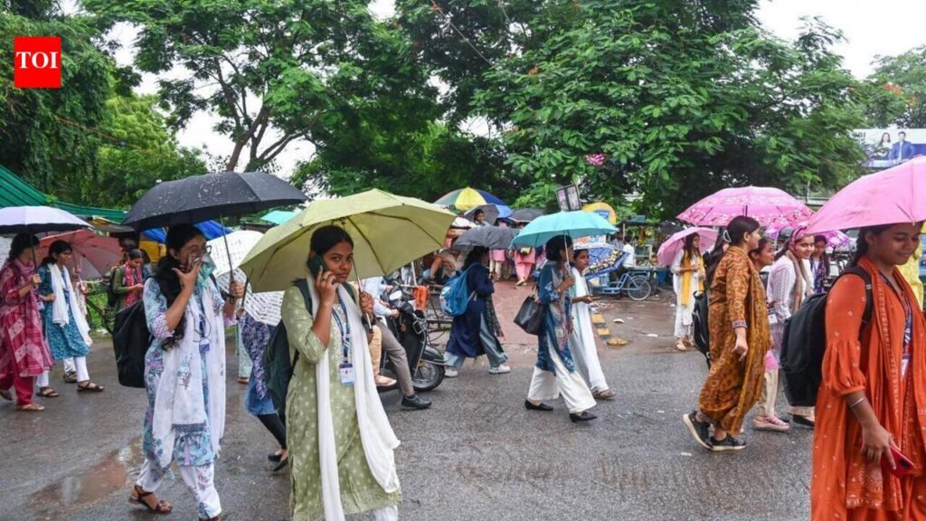 IMD issues yellow alert for heavy rain, thunderstorms over next 3 days | Patna News