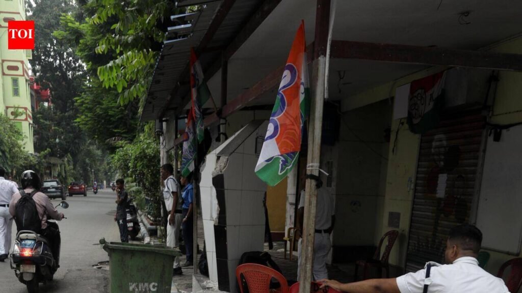 TMC claims Kalighat office ransack by BJP | Kolkata News