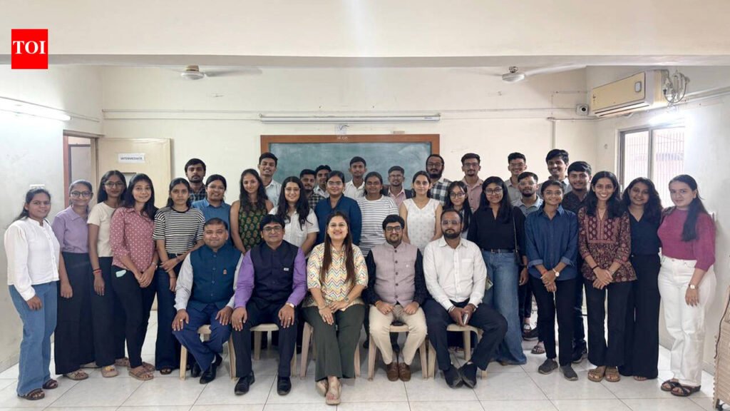 36 candidates from city qualify as CMAs | Vadodara News