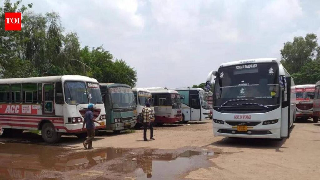 Punjab govt buses stuck in paper age while digital India drives by | Ludhiana News