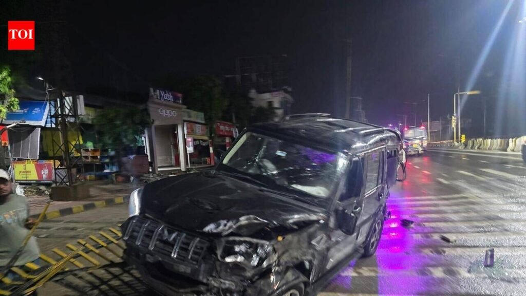 2 killed, 1 injured as SUV overturns on rain-soaked Jaipur-Ajmer highway | Jaipur News