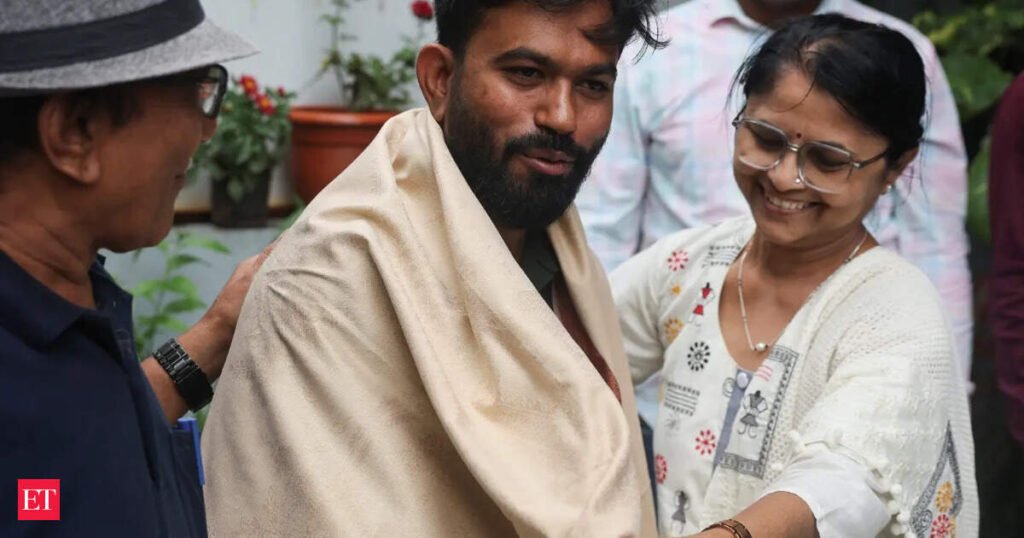 Dipke urges Modi to address youth on education, jobs in I-Day speech, launches petition