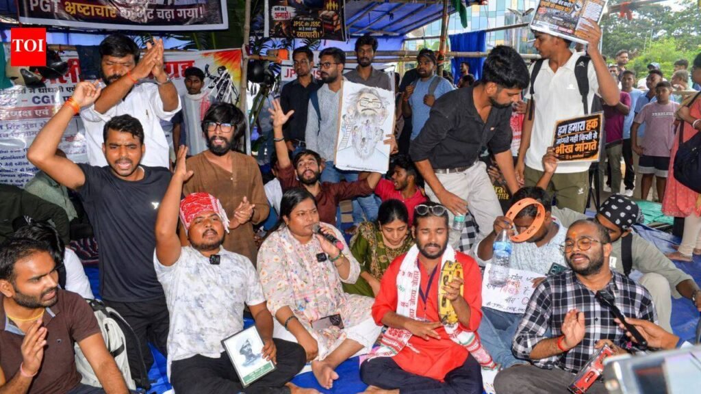 Jharkhand Protests: Jharkhand student protest enters day 15; govt to hold fresh talks with another faction of agitators | Ranchi News