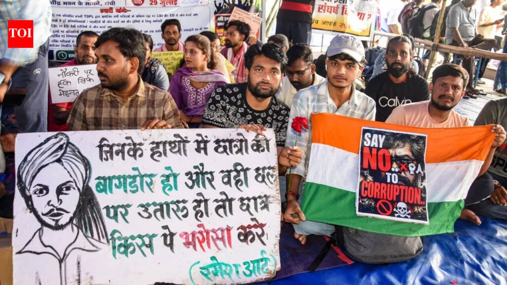 ‘We stand in solidarity’: CJP delegation reaches Ranchi to support students protesting JPSC, JSSC exams | India News