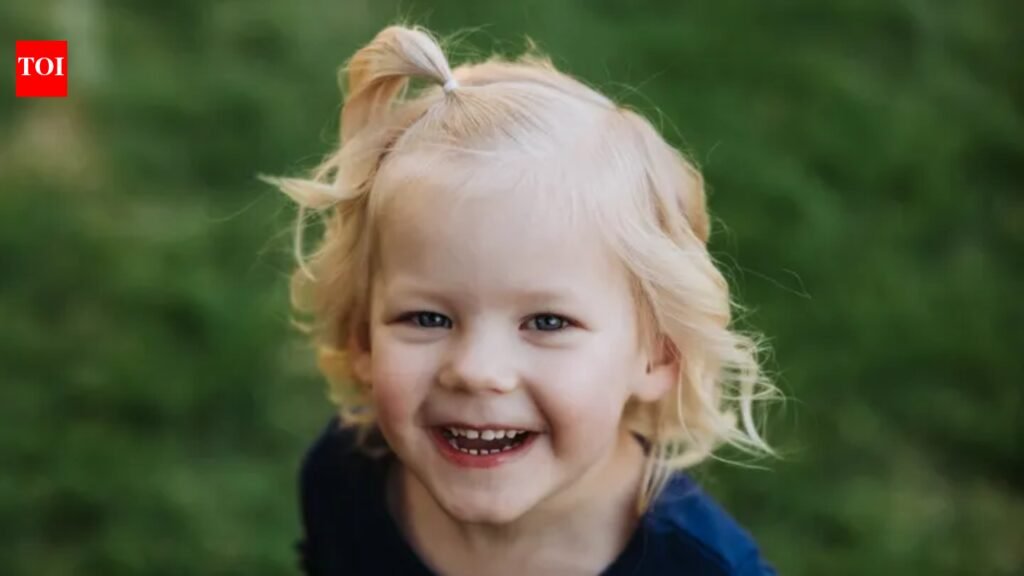 Utah girl Emma Meline was diagnosed with severe aplastic anemia days before Christmas; her 2-year-old sister became her perfect bone marrow match