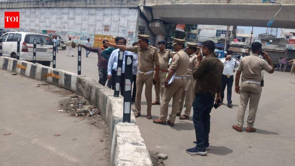 153 spots on Ayodhya road in for improvement | Lucknow News