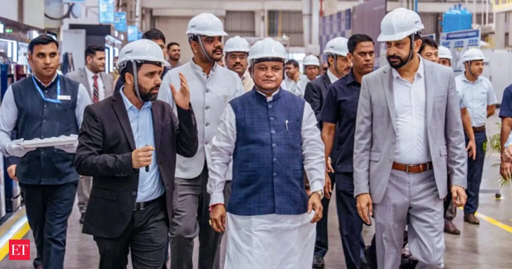 Odisha floods: Opposition questions CM’s Delhi trips