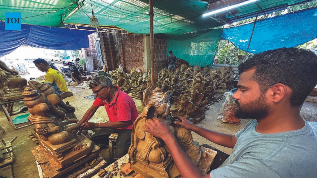 Govt launch scheme for 400 Ganesh idol makers | Goa News