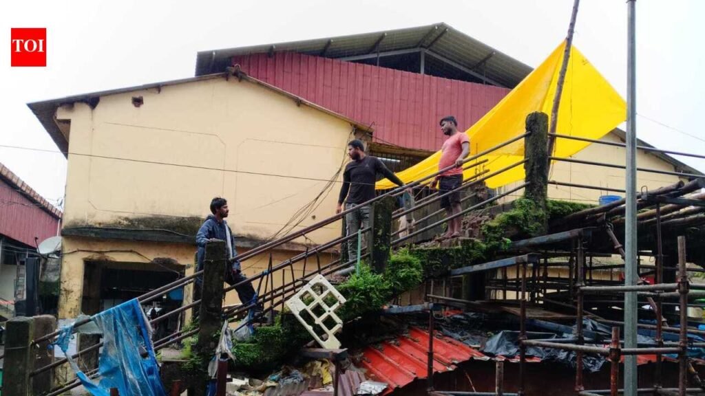 Vendors shifted for Bicholim market repairs | Goa News