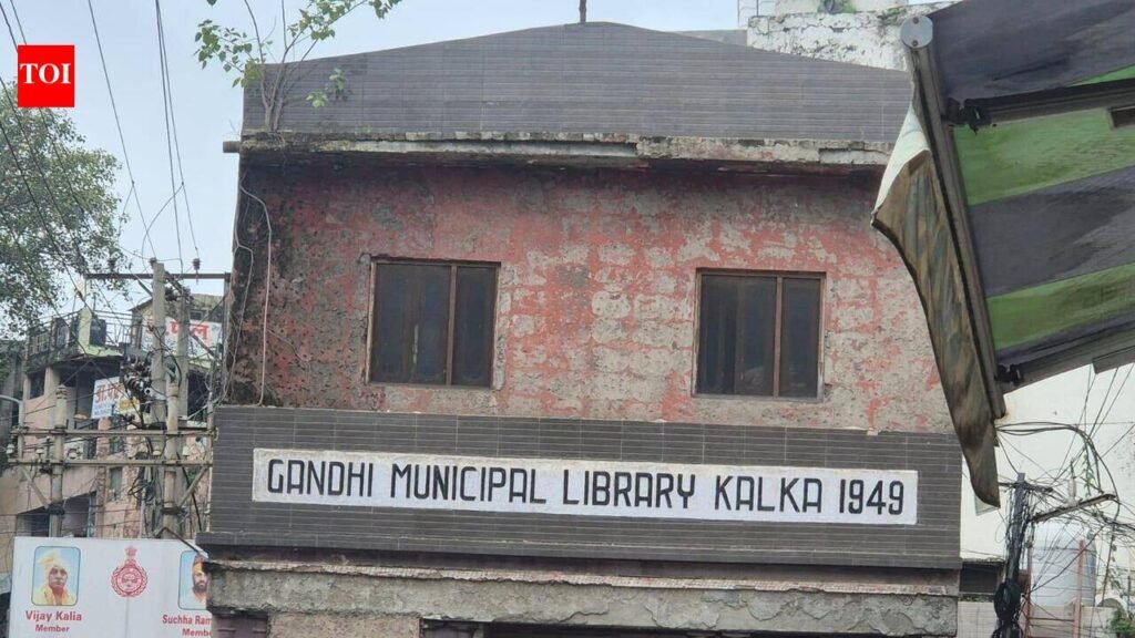 Kalka’s 77-year-old library awaits a new chapter | Chandigarh News
