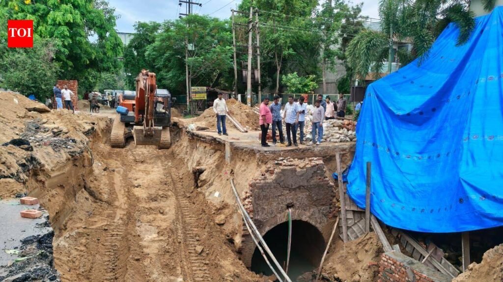 MC steps up repair work at Kitchlu Nagar road cave-in site | Ludhiana News