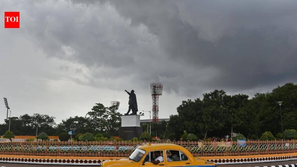 Met spies more rain in city | Kolkata News