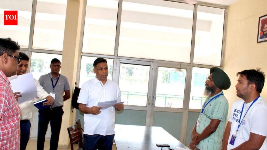 EC observer reviews poll roll revision drive in Chandigarh | Chandigarh News